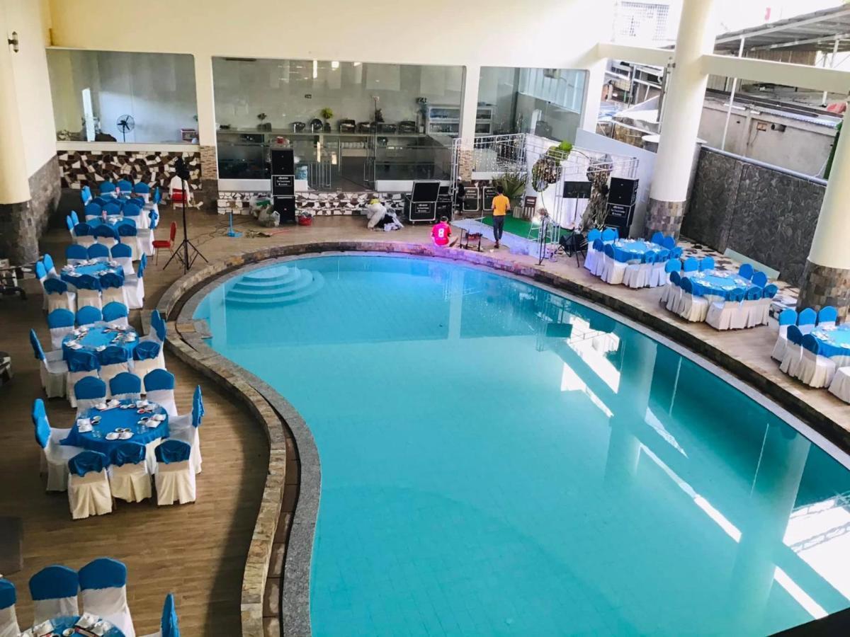 Que Toi Hotel Sóc Trăng Ngoại thất bức ảnh